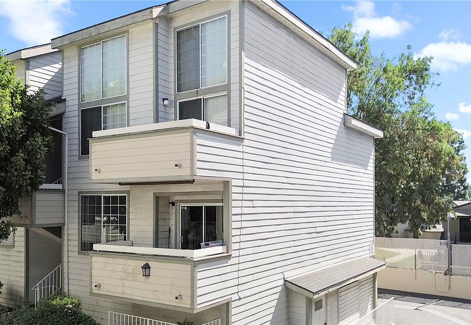 1st image of 11150 Glenoaks Blvd Unit 97