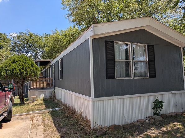 2709 Justin Rd
