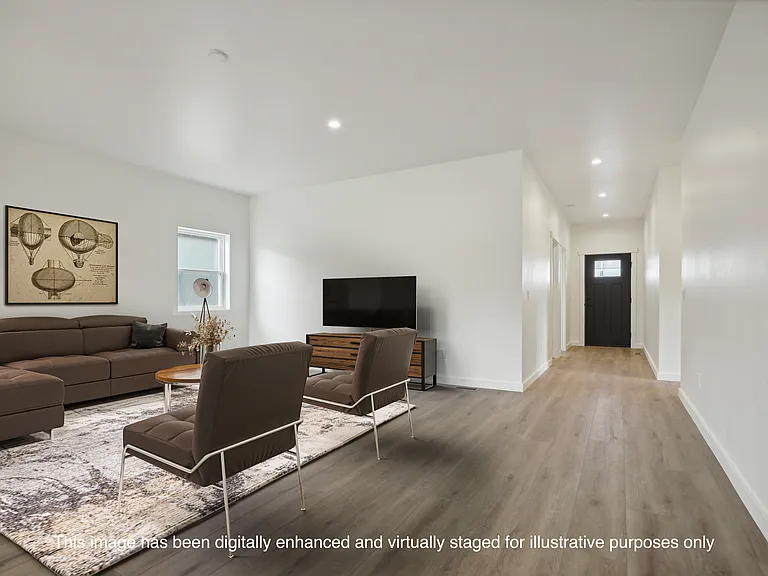 422 Jarrett Ave — Photo 4