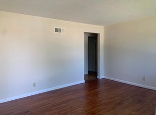 3554 Wright Ave #3554, Saint Ann, MO 63074