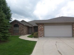 1311 Trail Ridge Cir, Brookings, SD 57006