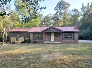 1372 Brickyard Rd, Bowdon, GA 30108