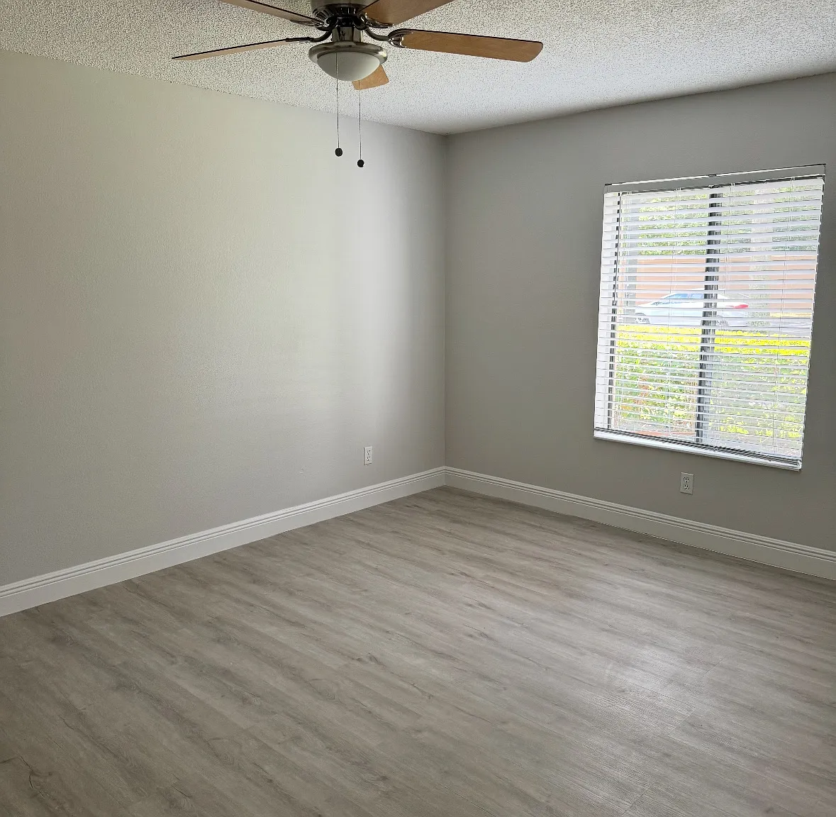 2 bed, 1112 sqft, $1,850 — Photo 4