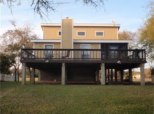 2359 County Road 291, Bay City, TX 77414