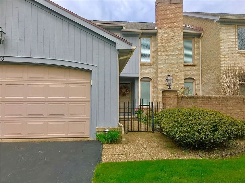 1st image of 10 Tobey Ct