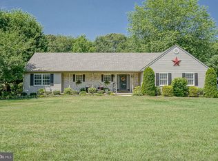 1821 York Ave, Williamstown, NJ 08094