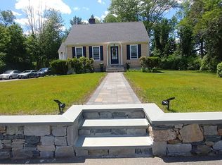 329 Fisher St, Walpole, MA 02081