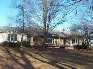 9 Greenwich Church Rd, Stewartsville, NJ 08886