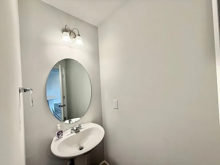5003 Tura St — Photo 10