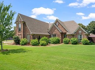 10 Inez Cv, Somerville, TN 38068
