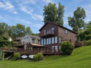 643 Fruit Dr, Coventry Township, OH 44319
