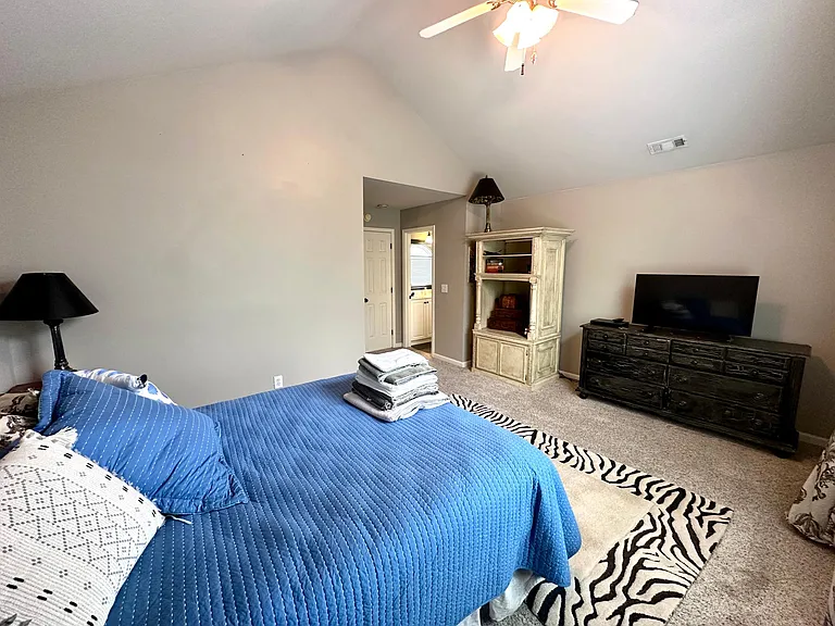 614 Glassyrock Ct — Photo 25