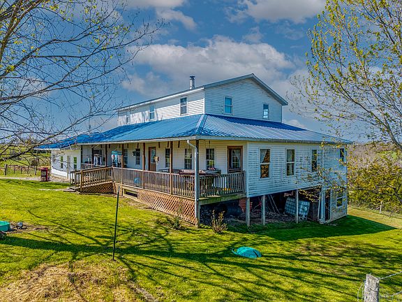 5th image of 608 Saunders Ln