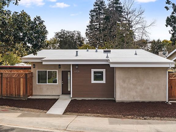 4th image of 642A Wildwood Ln