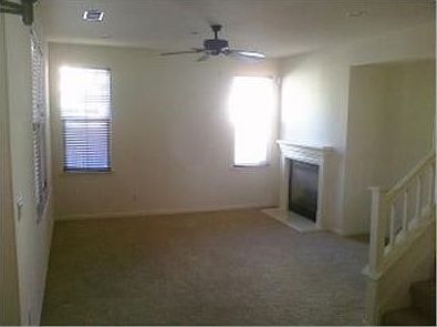 3rd image of 755 Tennyson Dr