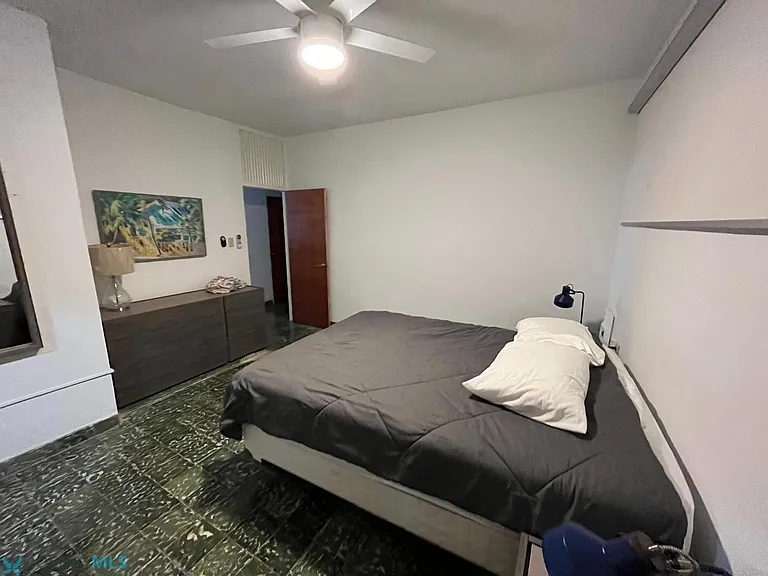107 Lighthouse — Photo 8