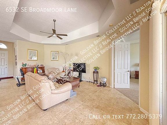 4th image of 6532 SE Broadmoor Ln