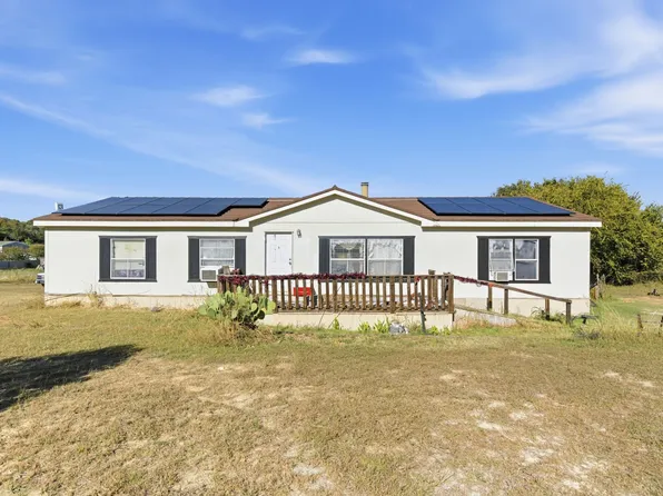 406 Hilltop Meadows Ct, Springtown, TX 76082