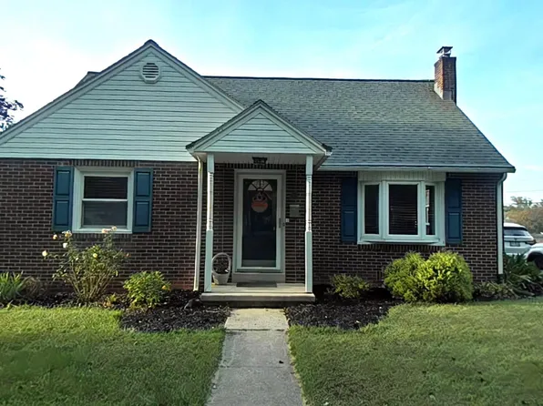 312 Birch Ln, Hummelstown, PA 17036