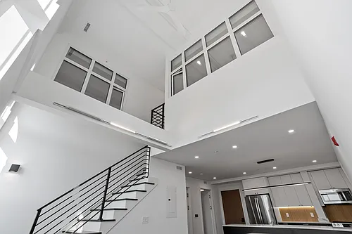 The Roe at Manayunk Apartments and Townhomes Photo 1