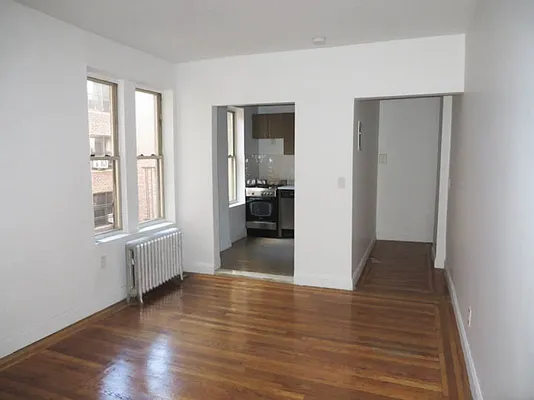 Rented by Bohemia Realty Group | media 6