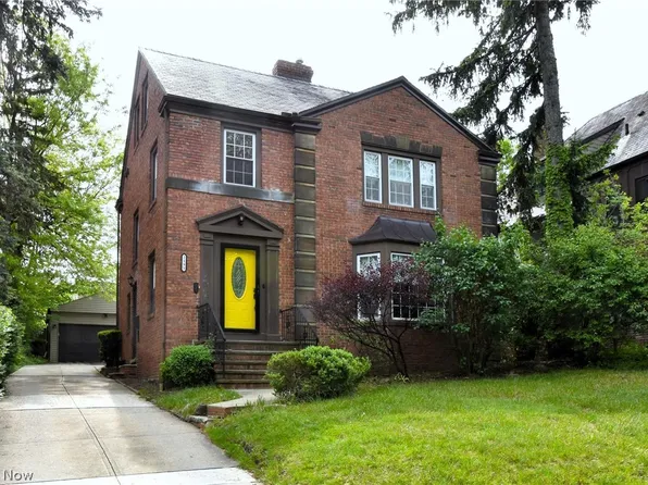 2195 Edgerton Rd, University Heights, OH 44118