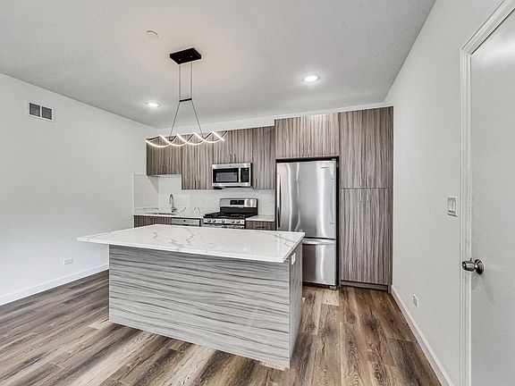 5th image of 6133 S Kimbark Ave #203