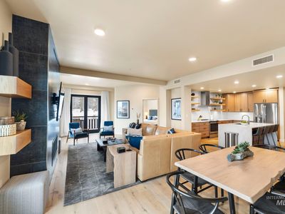 760 Village Dr #302, Donnelly, ID, 83615