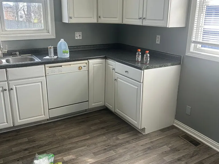 501 Lincoln Ave — Photo 5