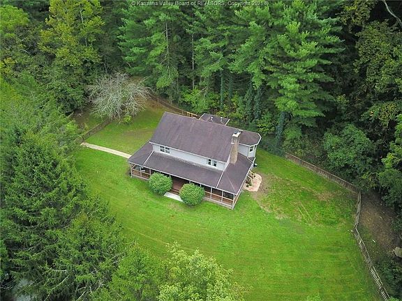 3rd image of 470 Westmont Ln