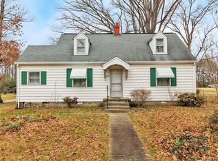 3336 Chapel Dr, Richmond, VA 23224