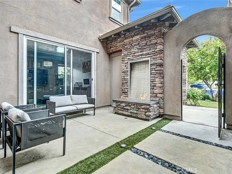 28163 N Anvil Ct — Photo 5