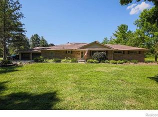 6870 Ann Arbor Saline Rd, Saline, MI 48176