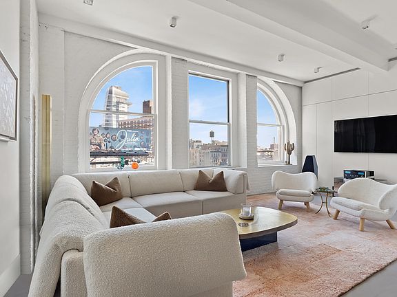 2nd image of 55 Great Jones St APT 6