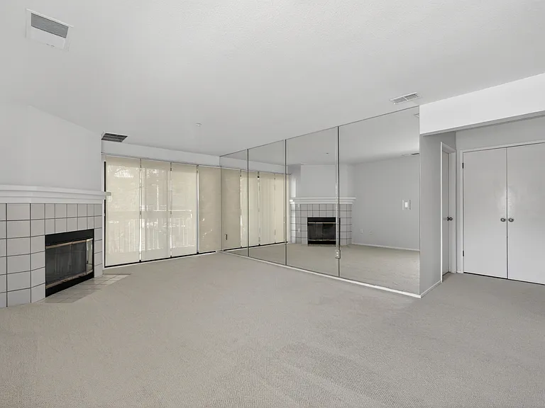 1123 S Villa Way #1 — Photo 6