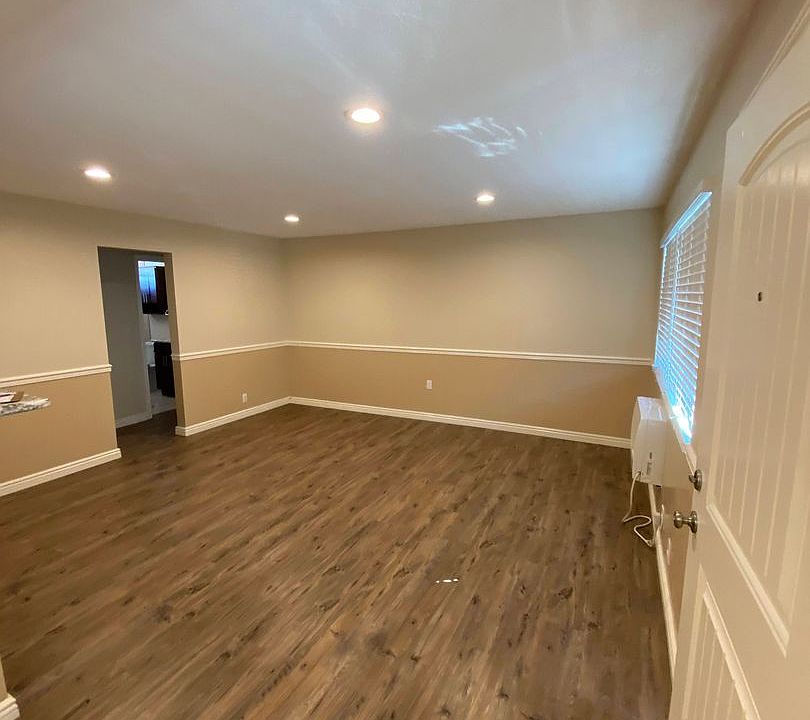 1st image of 6257 Newlin Ave #E