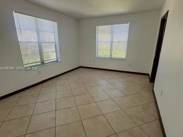 1165 Bay Dr #403, Miami Beach, FL 33141