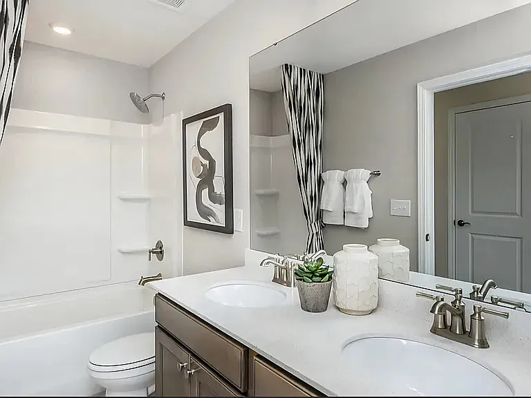 515 Vassar Dr — Photo 10