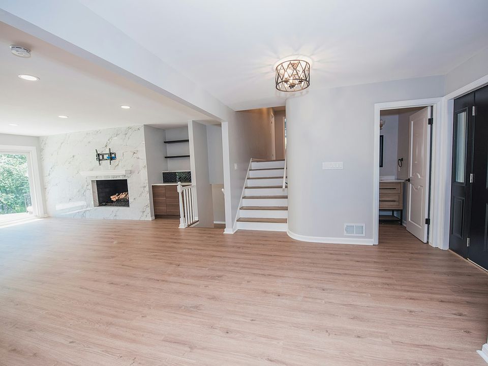 living space off the kitchen