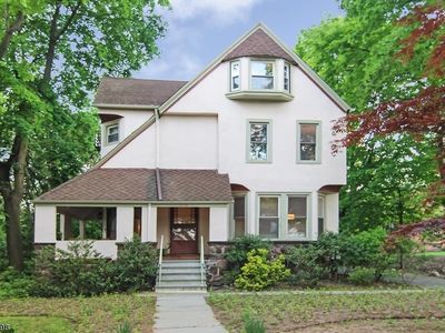 318 Claremont Ave, Montclair, NJ, 07042