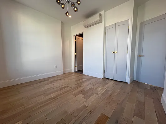 Rented by openigloo | media 15