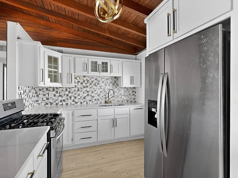 6203 Trowbridge Dr — Photo 12