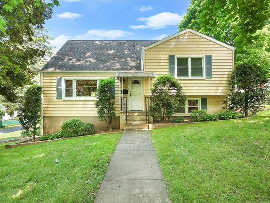 110 Edgewold Road, White Plains, NY 10607