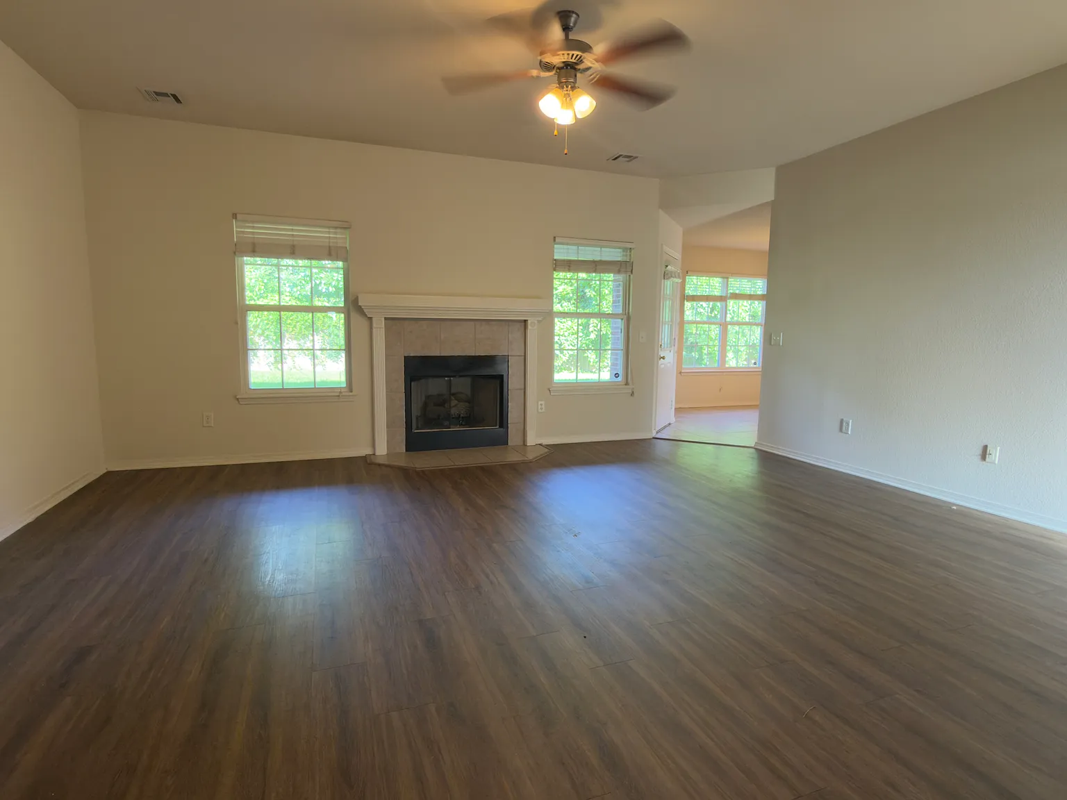 3 bed, 1523 sqft, $1,700 — Photo 3