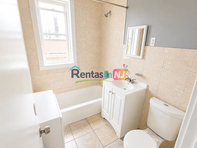 203 Shephard Ave #301A — Photo 4