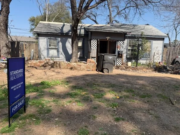 4608 Blackstone Dr, Fort Worth, TX 76114