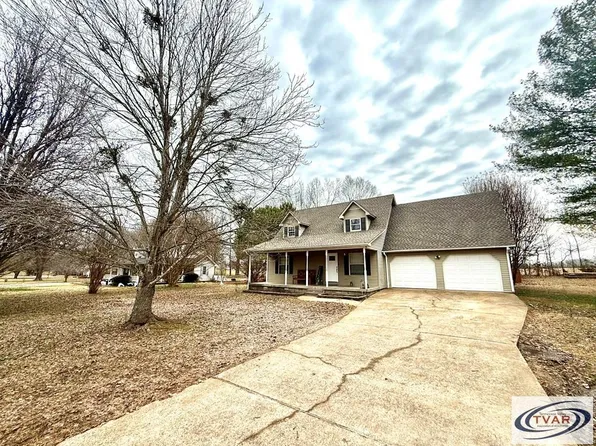 293 Clifty Village Ln, Paris, TN 38242