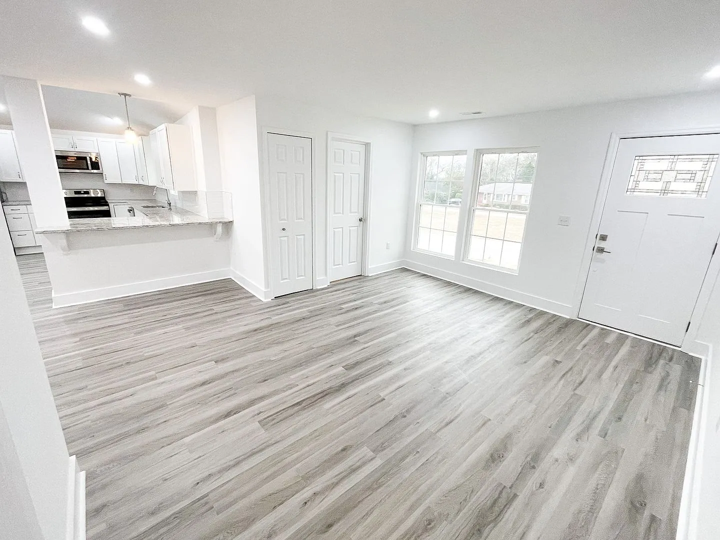3 Bed, 2 Bath Home Available in Greer — Photo 3