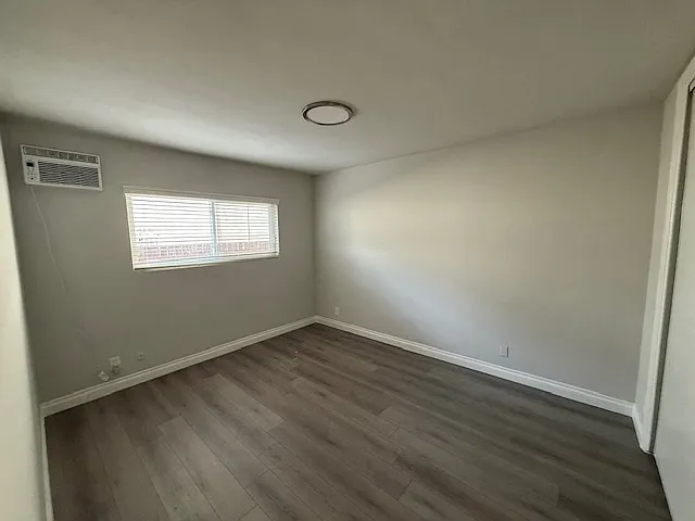 4415 Ventura Canyon Ave #104 — Photo 13