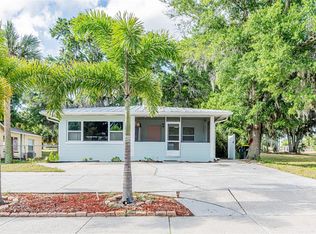 469 W Broome St, Clermont, FL 34711